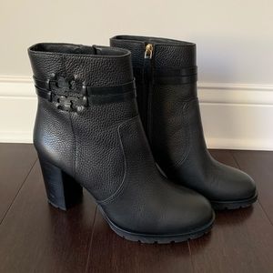 Tory Burch Black Leather Bootie size 11